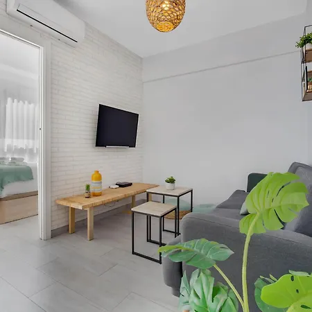 Beachfront With Terrace Apartment